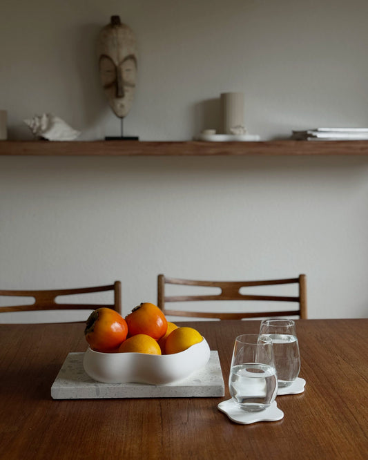 weiße Organische Obstschale als Centerpiee