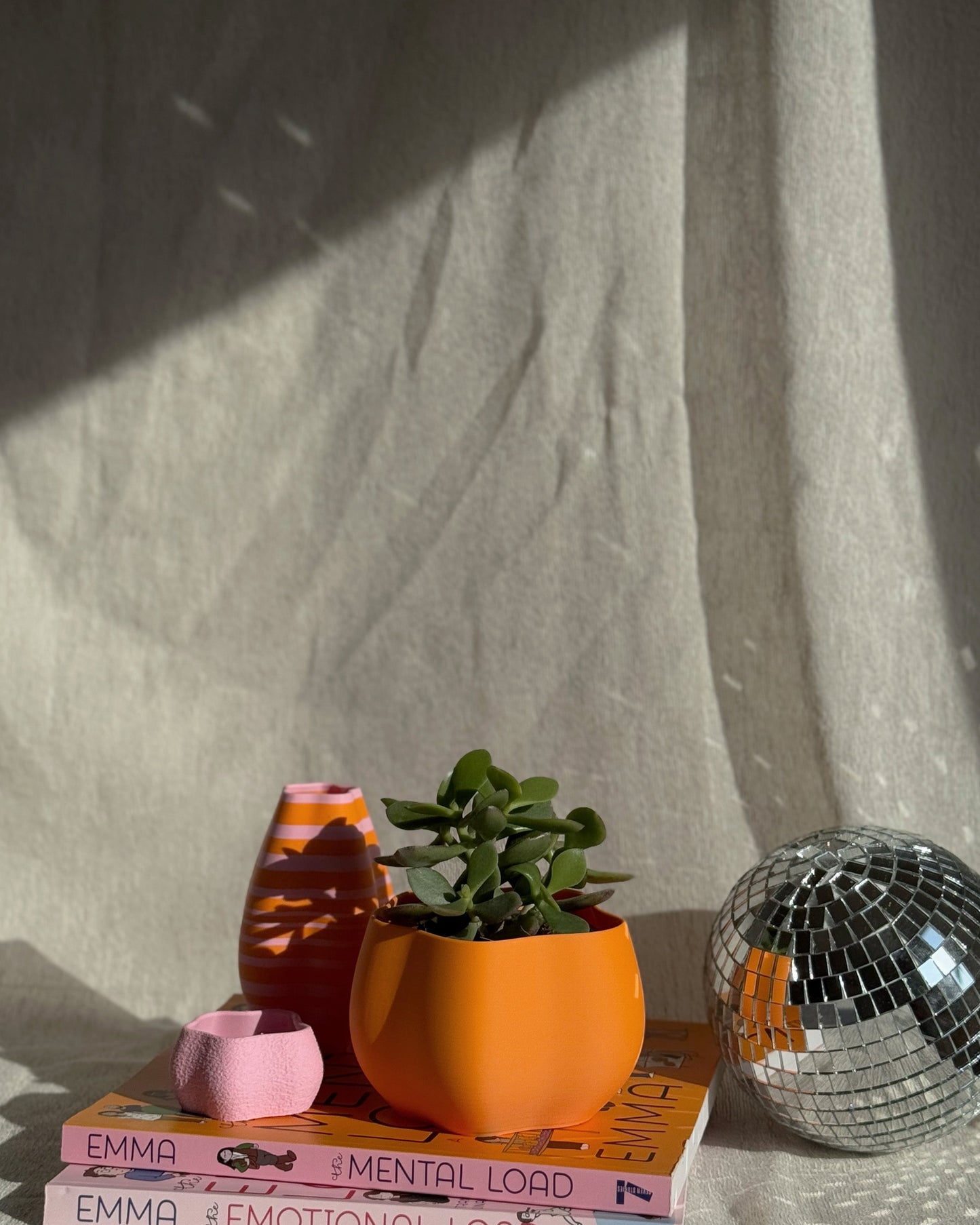 EDEN PLANTER