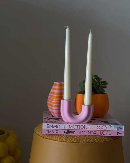 SERENADE OF CANDLES