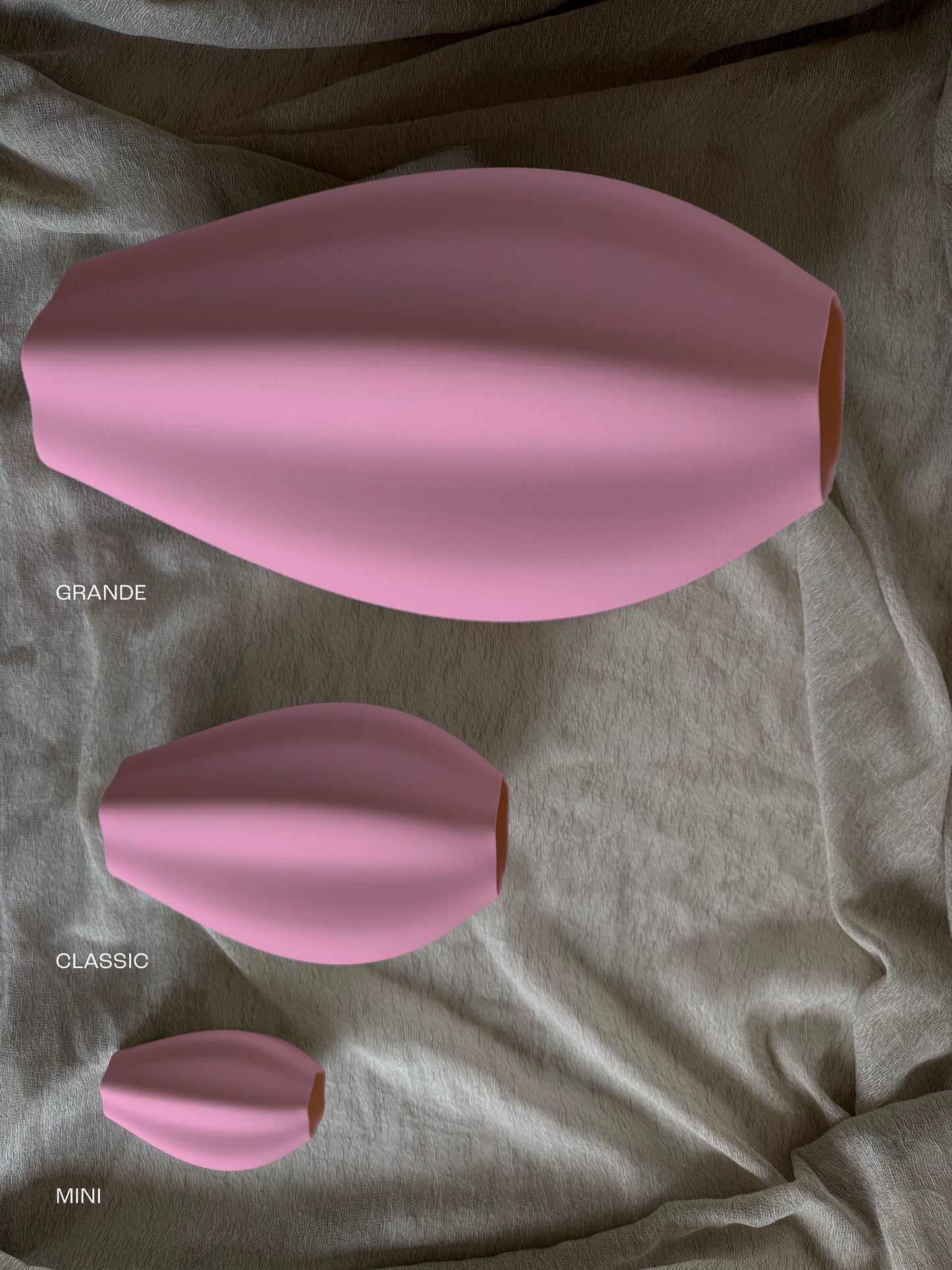POISE VASE