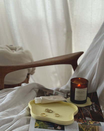 Ablage für Schmuck in butter yellow,Tablett für Fernbedienungen n butter yellow, pastell gelb